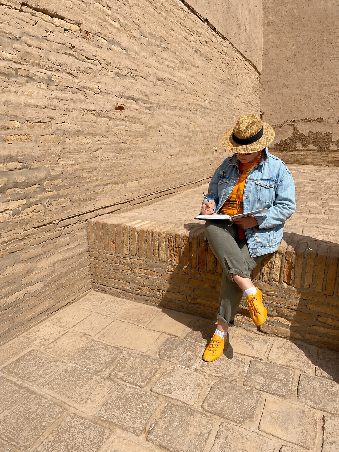 Inessa sketching plants on a trip to Uzbekistan